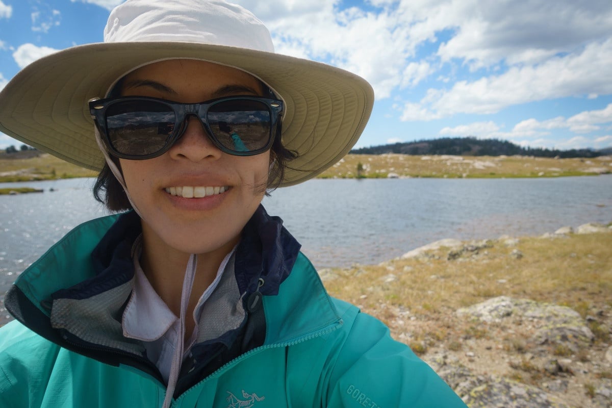 laura-young-selfie-portrait-bio-profile